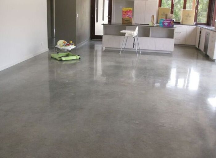 Lantai semen bisa menjadi lantai dapur anti licin