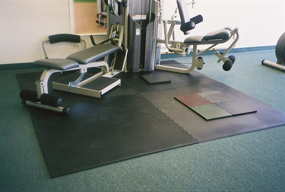 Matras Fitness dan Angkat Beban